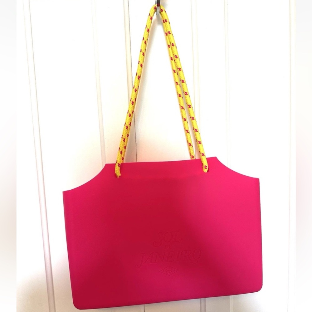 Sol de janeiro Rio exclusive tote bag - Picture 2 of 5